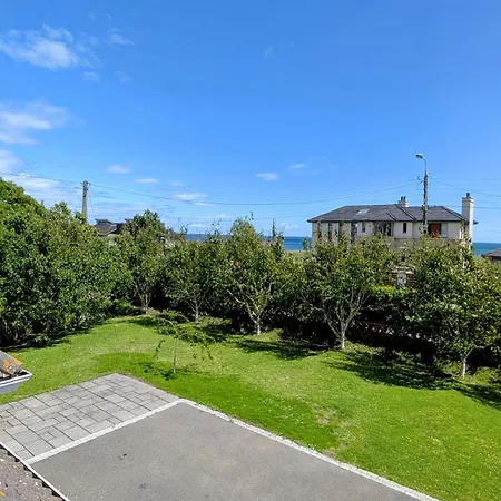 Semesterbostad Beachside Bliss 3 Bedroom Retreat With Garden Bettystown
